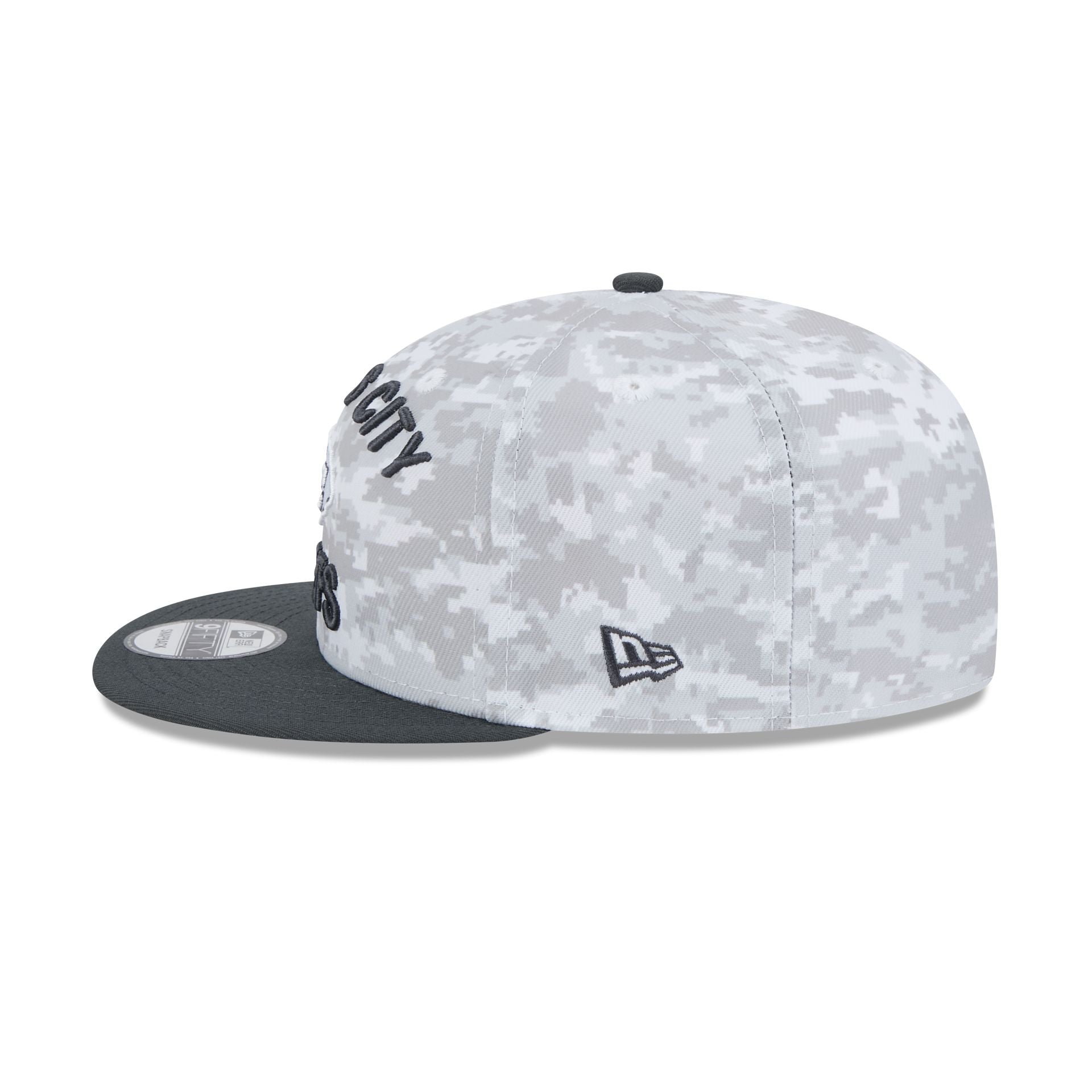 Kansas City Chiefs 2024 Salute to Service 9FIFTY Snapback Hat