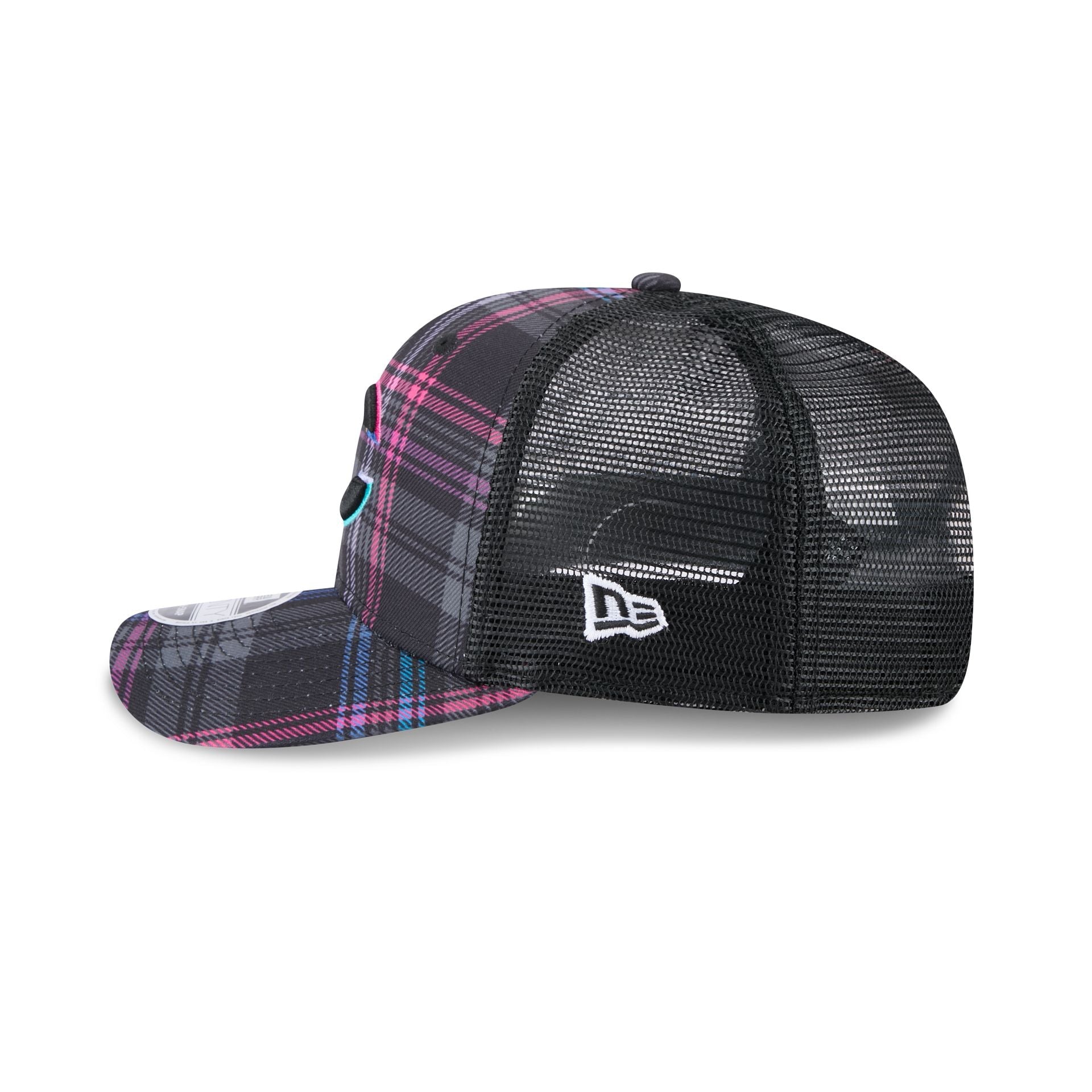 Chicago Bears 2024 Crucial Catch 9SEVENTY Trucker Hat