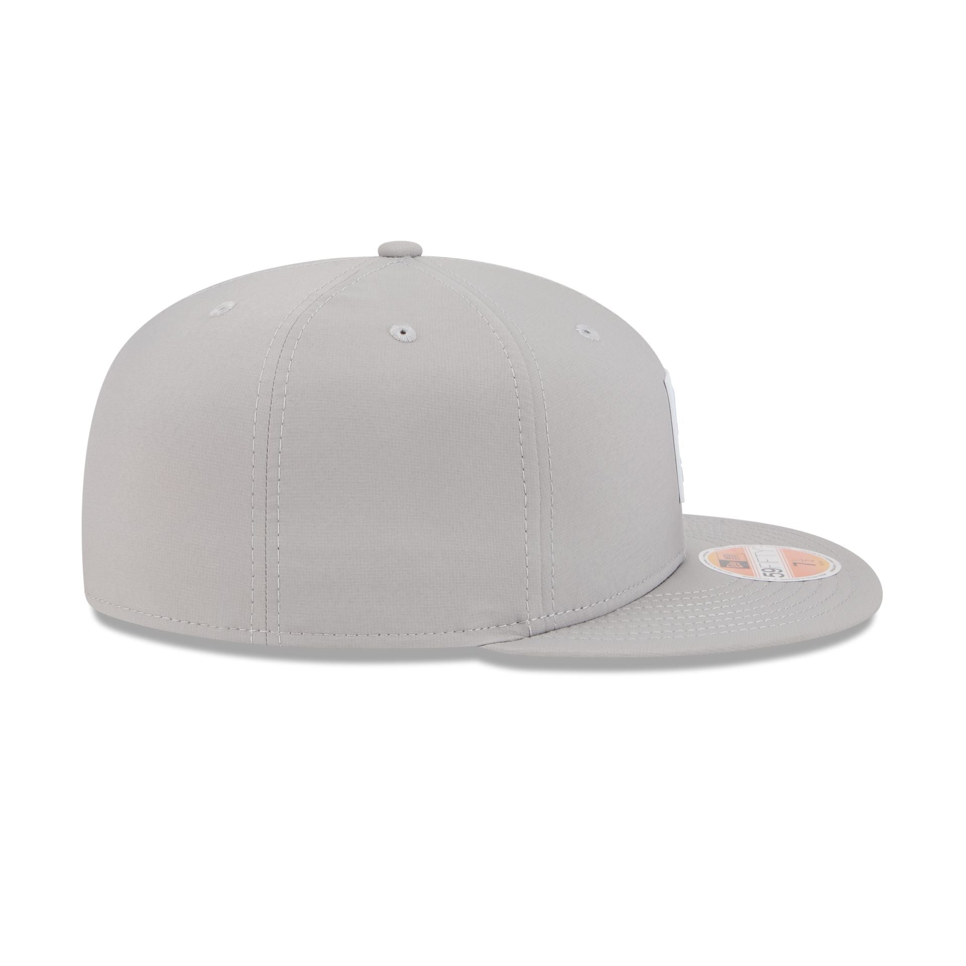 Chicago Bears 2025 Sideline Hot Weather Gray 59FIFTY Fitted Hat