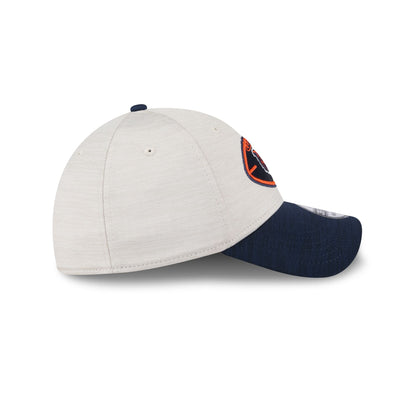 Chicago Bears 2024 Historic Sideline 39THIRTY Stretch Fit Hat