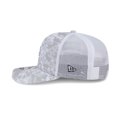Kansas City Chiefs 2024 Salute to Service 9SEVENTY Trucker Hat