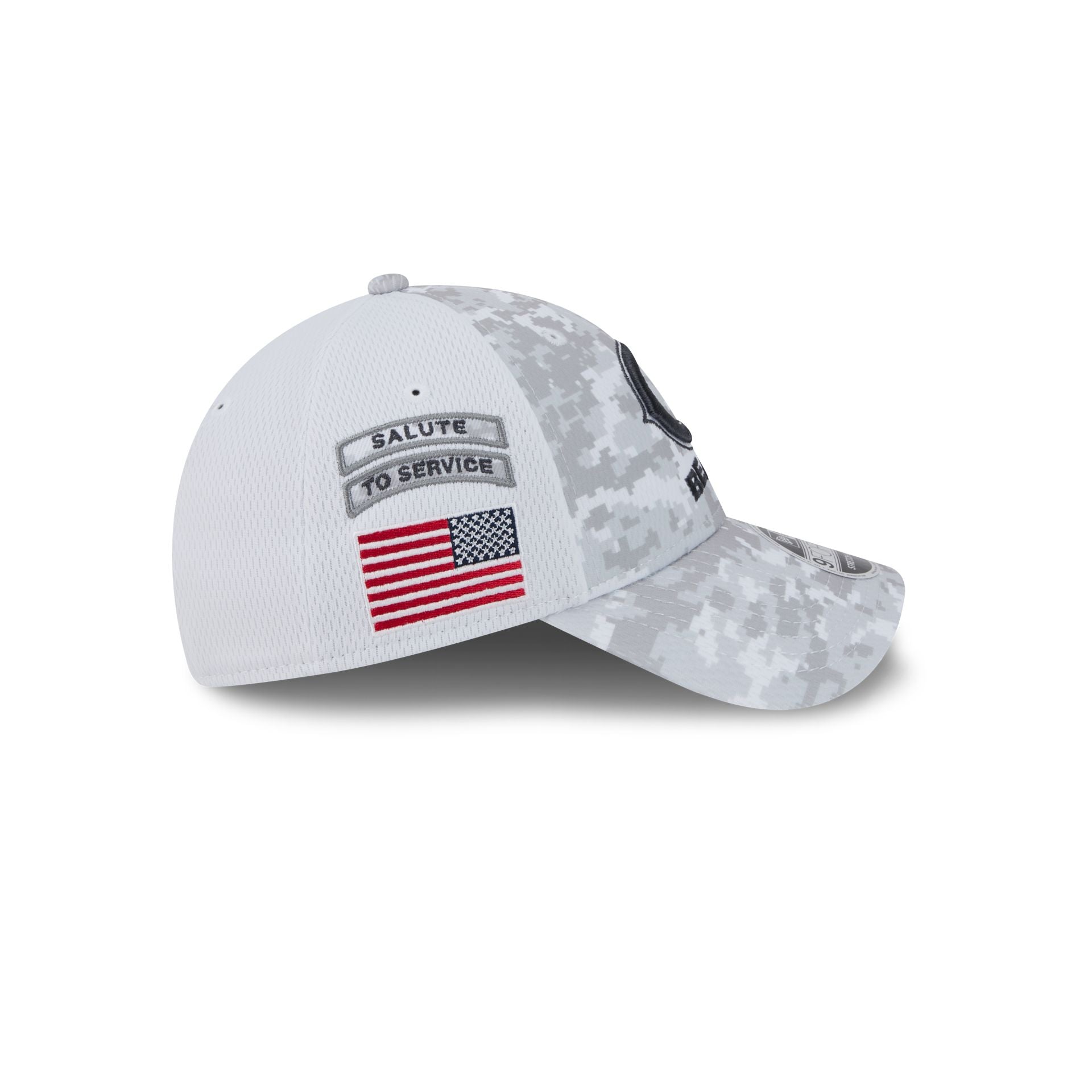 Chicago Bears 2024 Salute to Service 9FORTY Stretch-Snap Hat