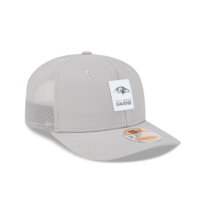 Baltimore Ravens 2025 Sideline Hot Weather Gray 9SEVENTY Trucker Hat