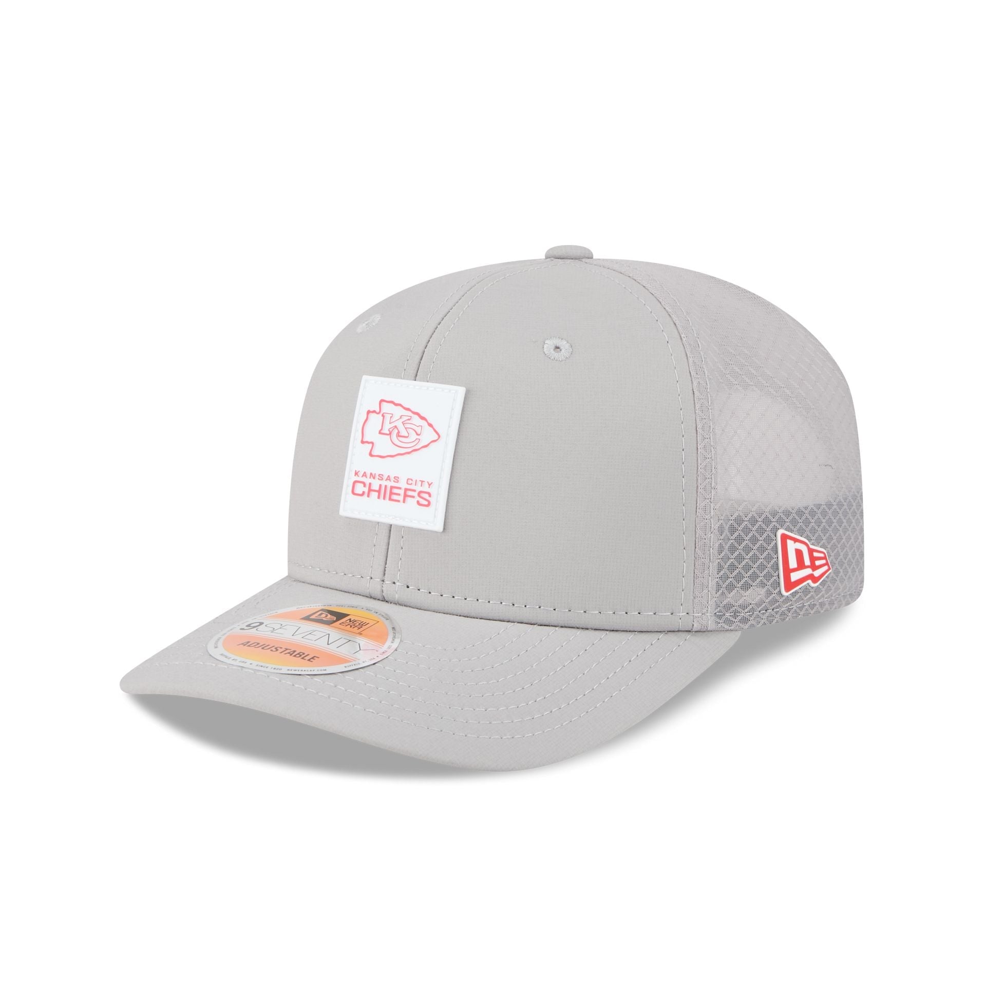 Kansas City Chiefs 2025 Sideline Hot Weather Gray 9SEVENTY Trucker Hat