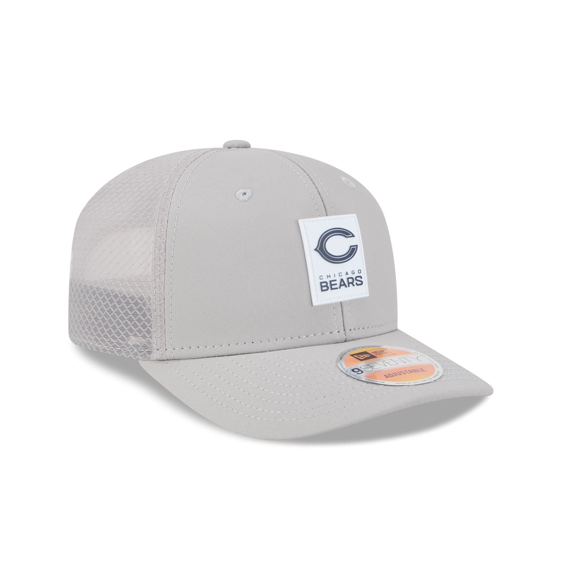 Chicago Bears 2025 Sideline Hot Weather Gray 9SEVENTY Trucker Hat